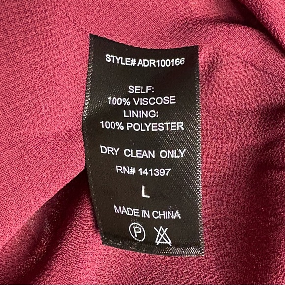 NWT ASTR The Label Lisandra Wrap Dress Size L Burgundy Floral Stitch Fix Midi - Picture 10 of 11